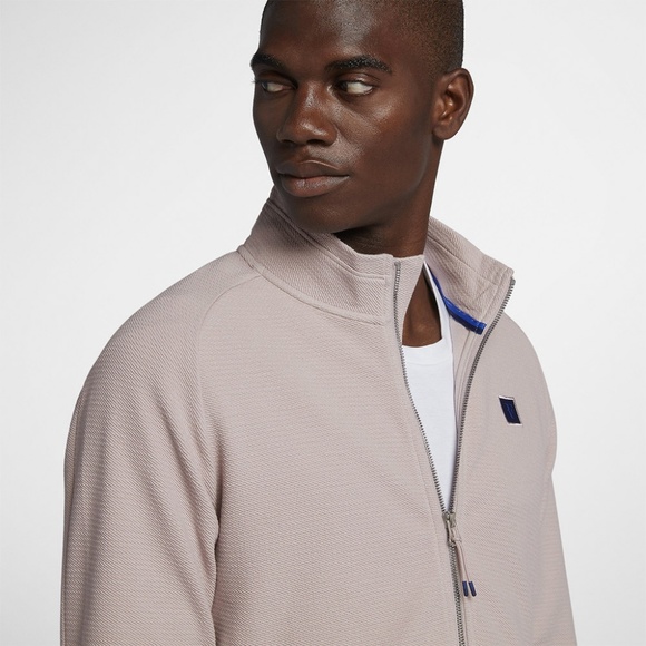 Nike Men's RF Court Essential Tennis Jacket - Picture 7 of 7